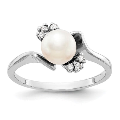 14K White Gold FW Cultured Pearl AA Diamond ring