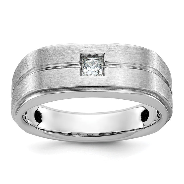 14K white gold diamond ring