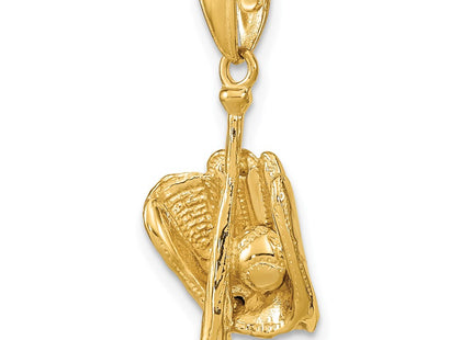 14K gold pendant, further view