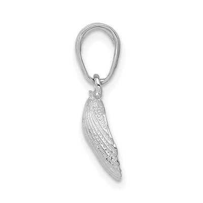 14K White Gold Scallop Shell Pendant, 17 x 10mm