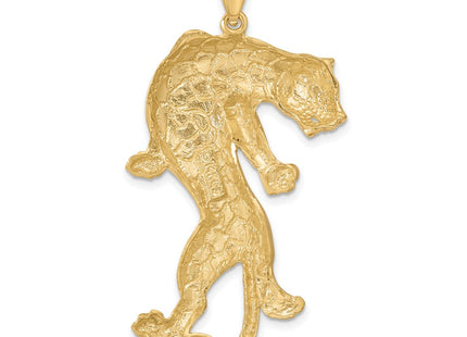 14K gold pendant, another view