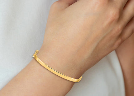 14k Polished Hinged Oval Bangle Bracelet, 7.00 x 4mm