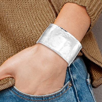 14K White Gold Hammered Polished Cuff Bangle Bracelet