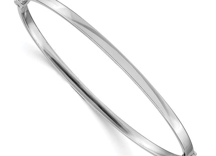 14K white gold oval bangle