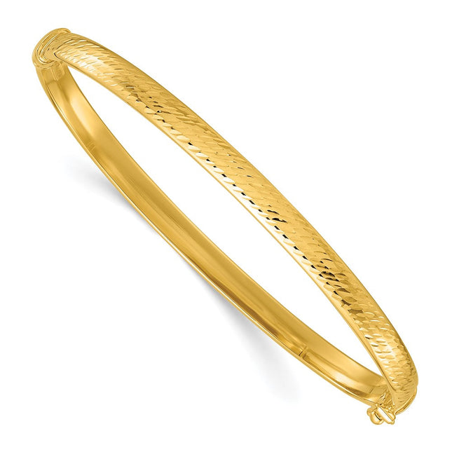 14k Polished Diamond-Cut Textured Hinged Oval Bangle Bracelet