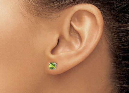 14K white gold peridot earrings, another view