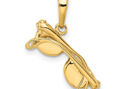 14K gold claddagh pendant, another view