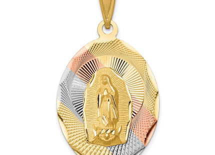 14K gold oval pendant