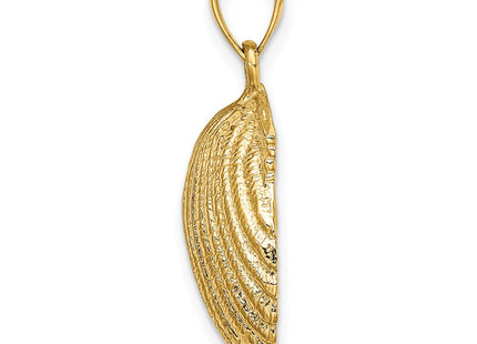 14K Scallop Shell Charm (Style K7394)