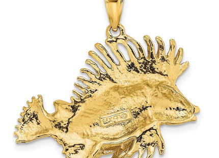 14K gold starfish charm, further view