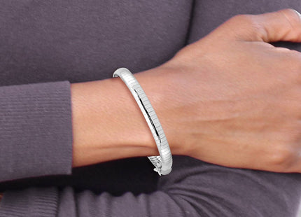 14k White Gold Polished Domed Omega Necklace