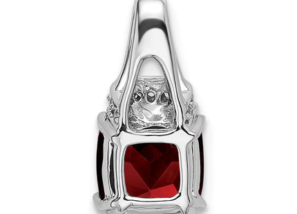 14K white gold diamond pendant, further view