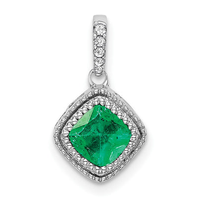 14K white gold diamond pendant