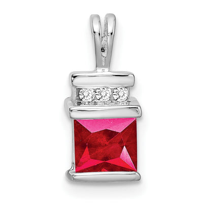 14K white gold diamond pendant