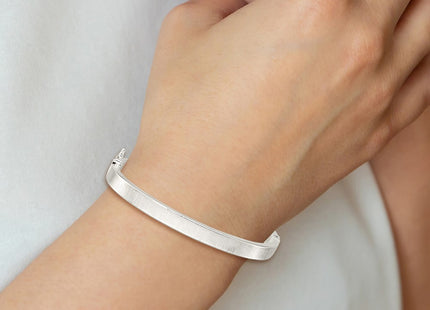 Sterling silver bangle, further view