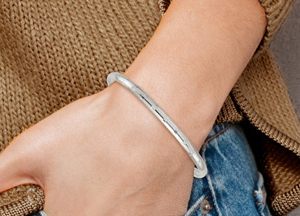 Sterling Silver Polished and Diamond-cut Flexible Bangle