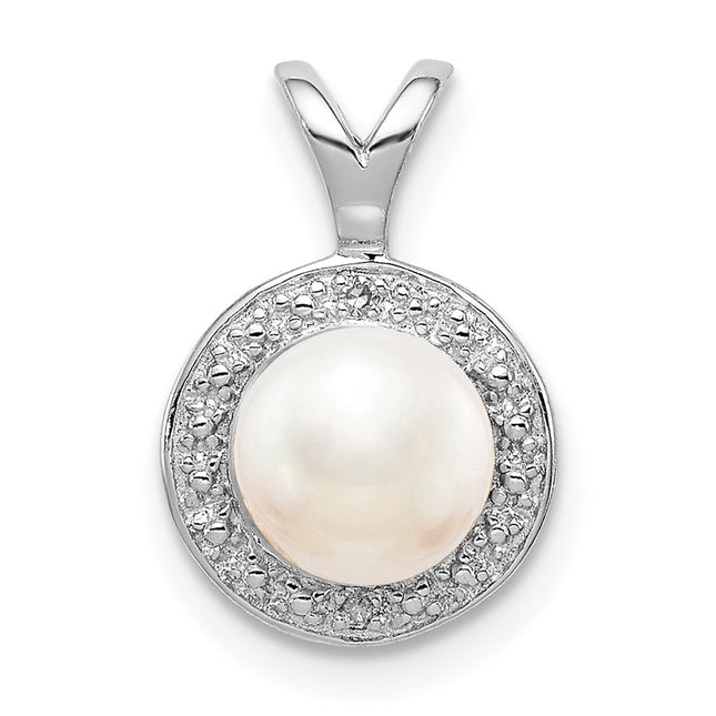 Sterling silver pearl pendant