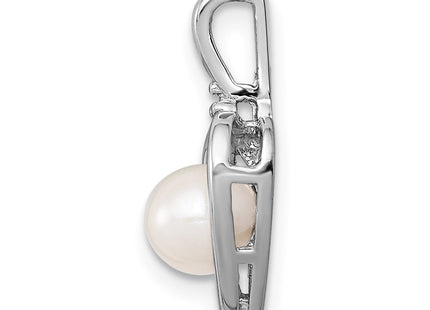 Sterling silver pearl pendant, alternate view