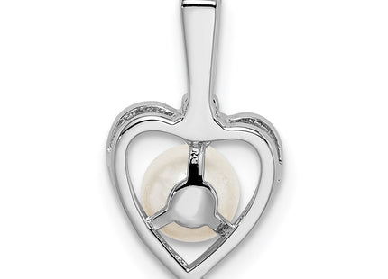 Sterling silver pearl pendant, further view