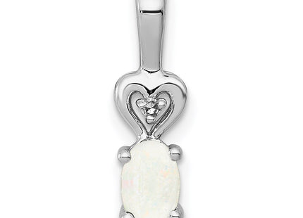 Sterling silver opal pendant