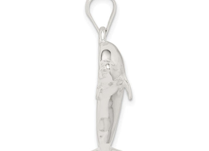 Sterling silver pendant, alternate view