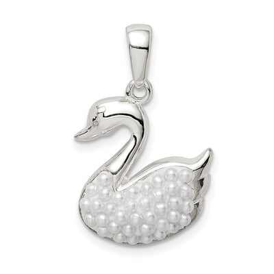 Sterling silver pearl pendant