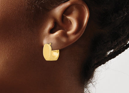 SS/Gold Plated Earrings Style QE16910GP - Classique Jewelry Inc.