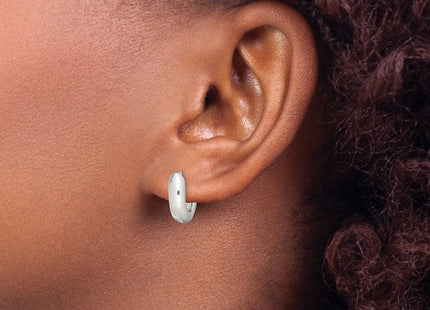 Sterling Silver Oval Hinged Hoop Earrings (Style QE3450)