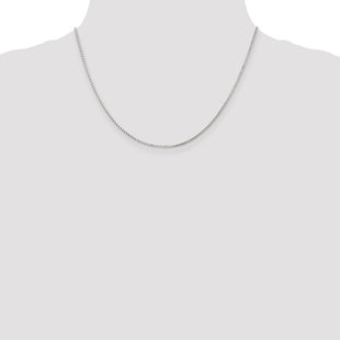 Sterling Silver . 8 Sided Diamond-cut Mirror Box Chain (Style QPE37-18)