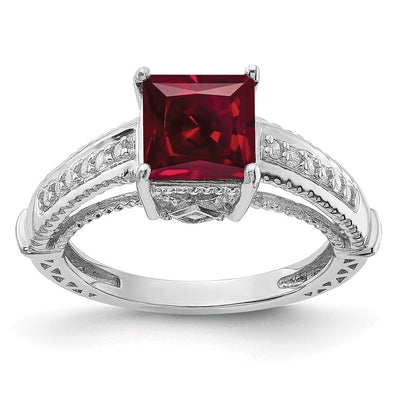 Sterling silver cubic zirconia ring, synthetic stone