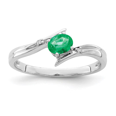 Sterling silver diamond ring