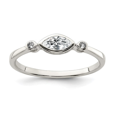 Sterling silver topaz ring