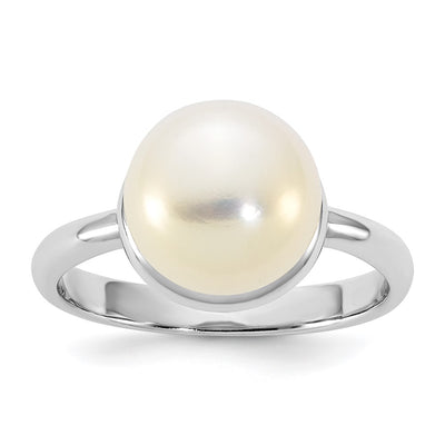 Sterling silver pearl ring