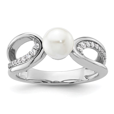14K white gold diamond ring