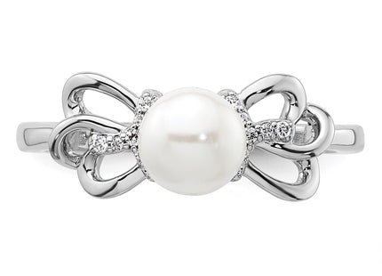 14K white gold diamond ring, further view