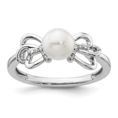 14K white gold diamond ring