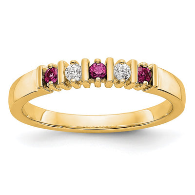 14K yellow gold diamond band