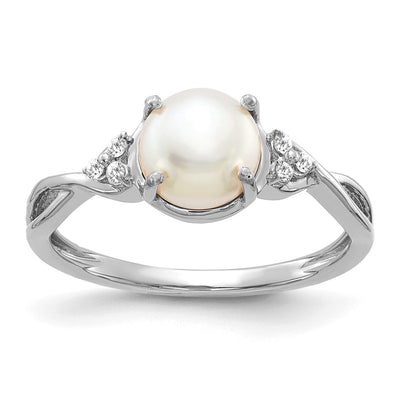 14K white gold diamond ring