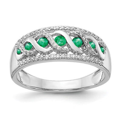 14K white gold diamond ring