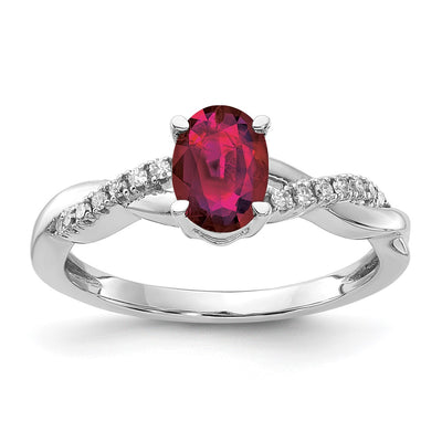 14K white gold diamond oval ring