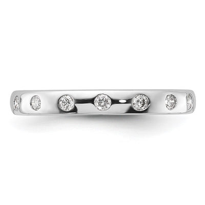 14K White Gold 7-stone Diamond Band