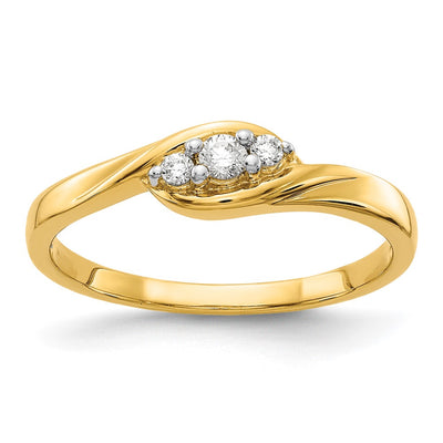 14K yellow gold diamond ring
