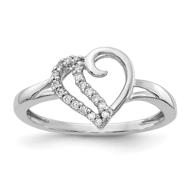 14K white gold diamond heart ring