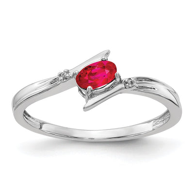 14K white gold diamond oval ring