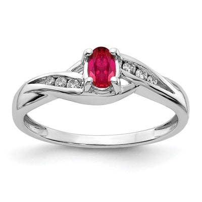14K white gold diamond oval ring