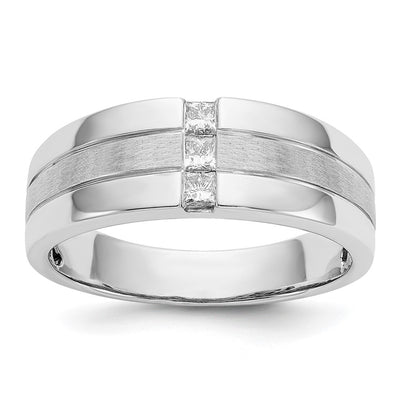 14K white gold diamond ring
