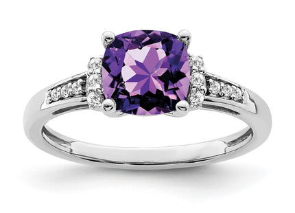 14K white gold diamond ring