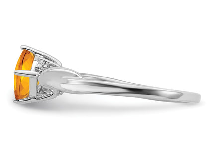 14K white gold diamond ring, further view