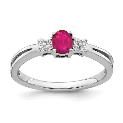 14K white gold diamond oval ring