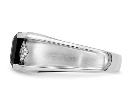 14K white gold diamond ring, further view